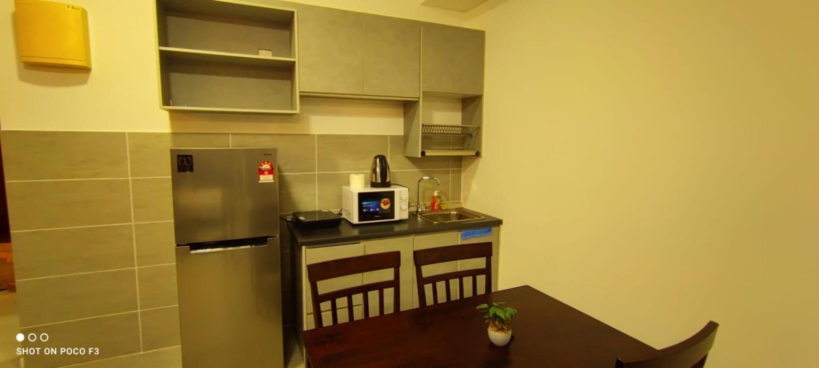 Cozy Unit- Bell Suites- Horizon Suites- Wifi- Netflix- Parking Swimming Pool- Klia Sepang Exterior photo